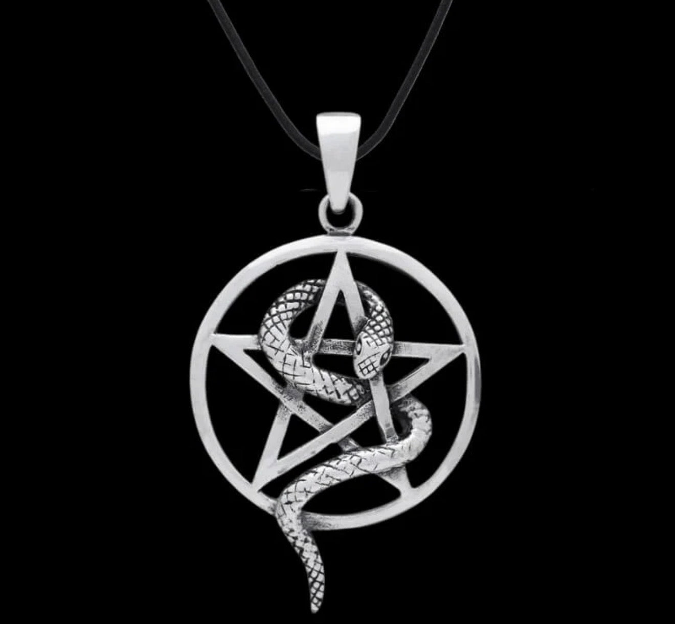 Bw necklace-Model 9