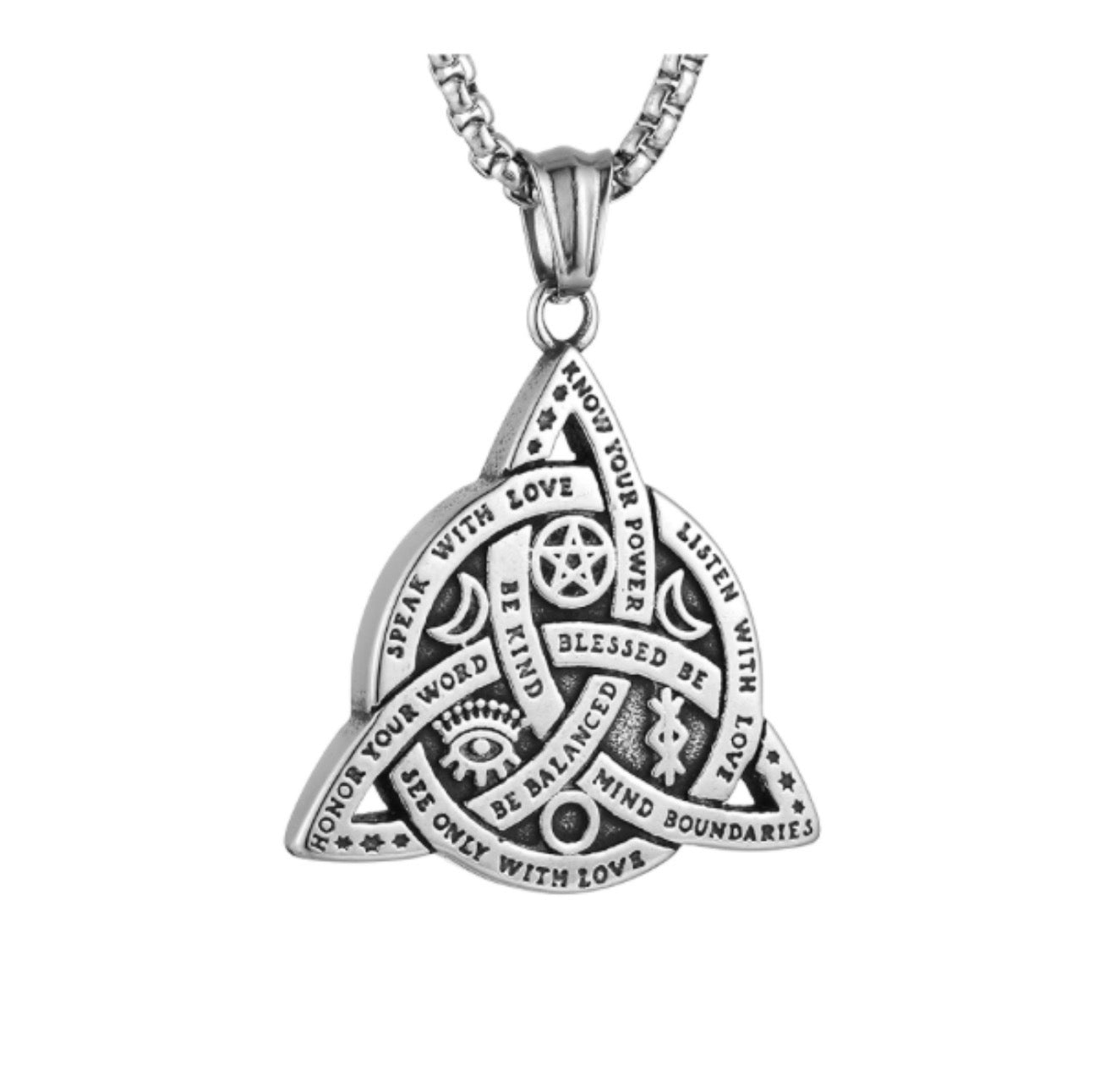 Bw necklace-Model 4
