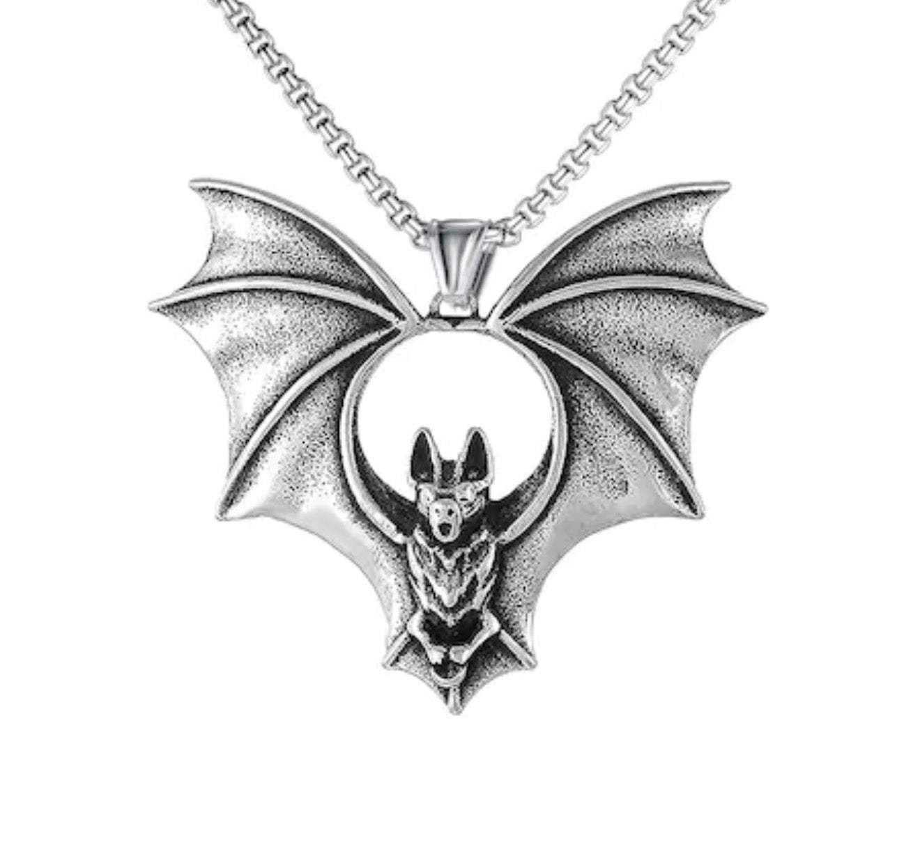 Bw necklace-Model 17