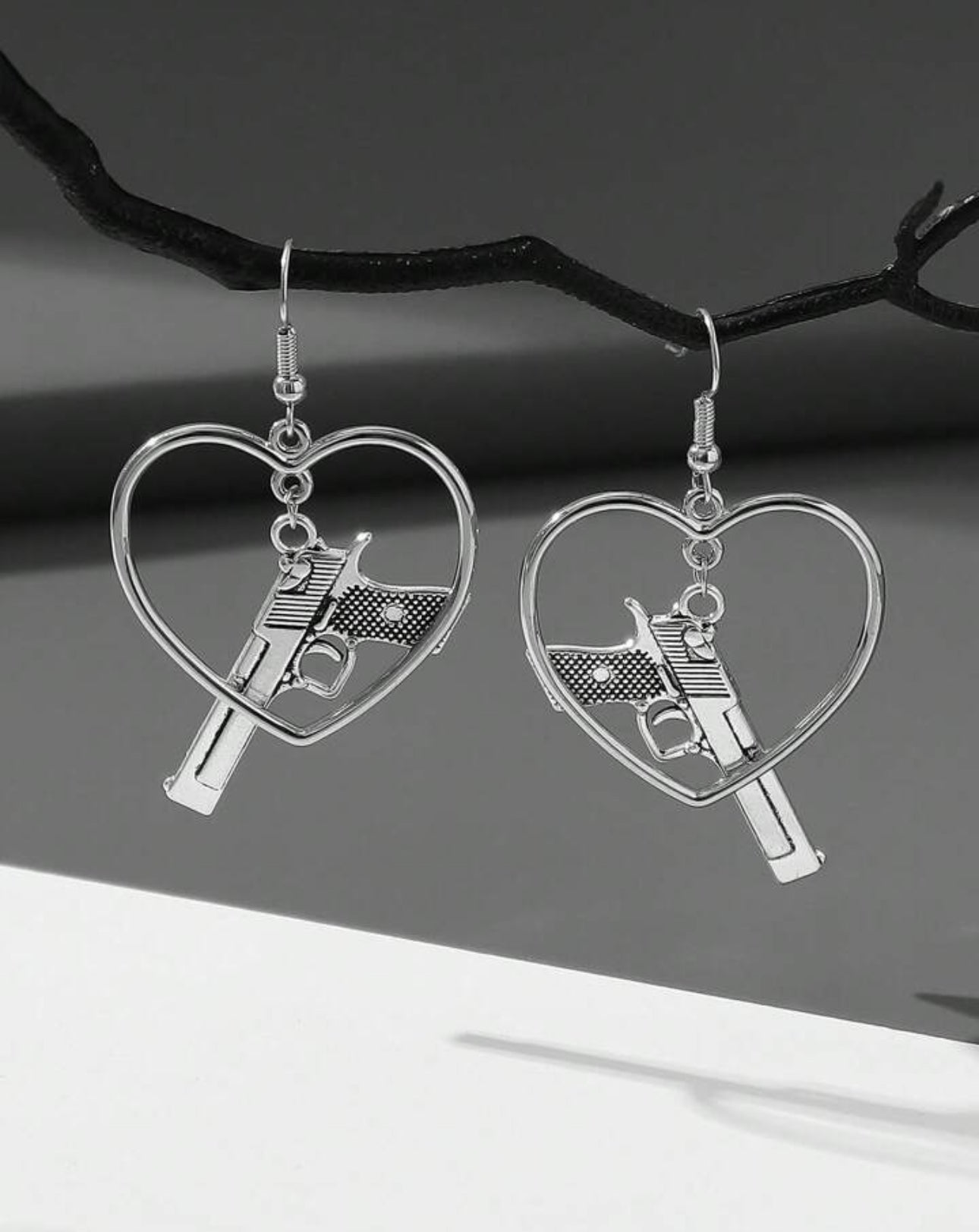 Hollow heart earrings