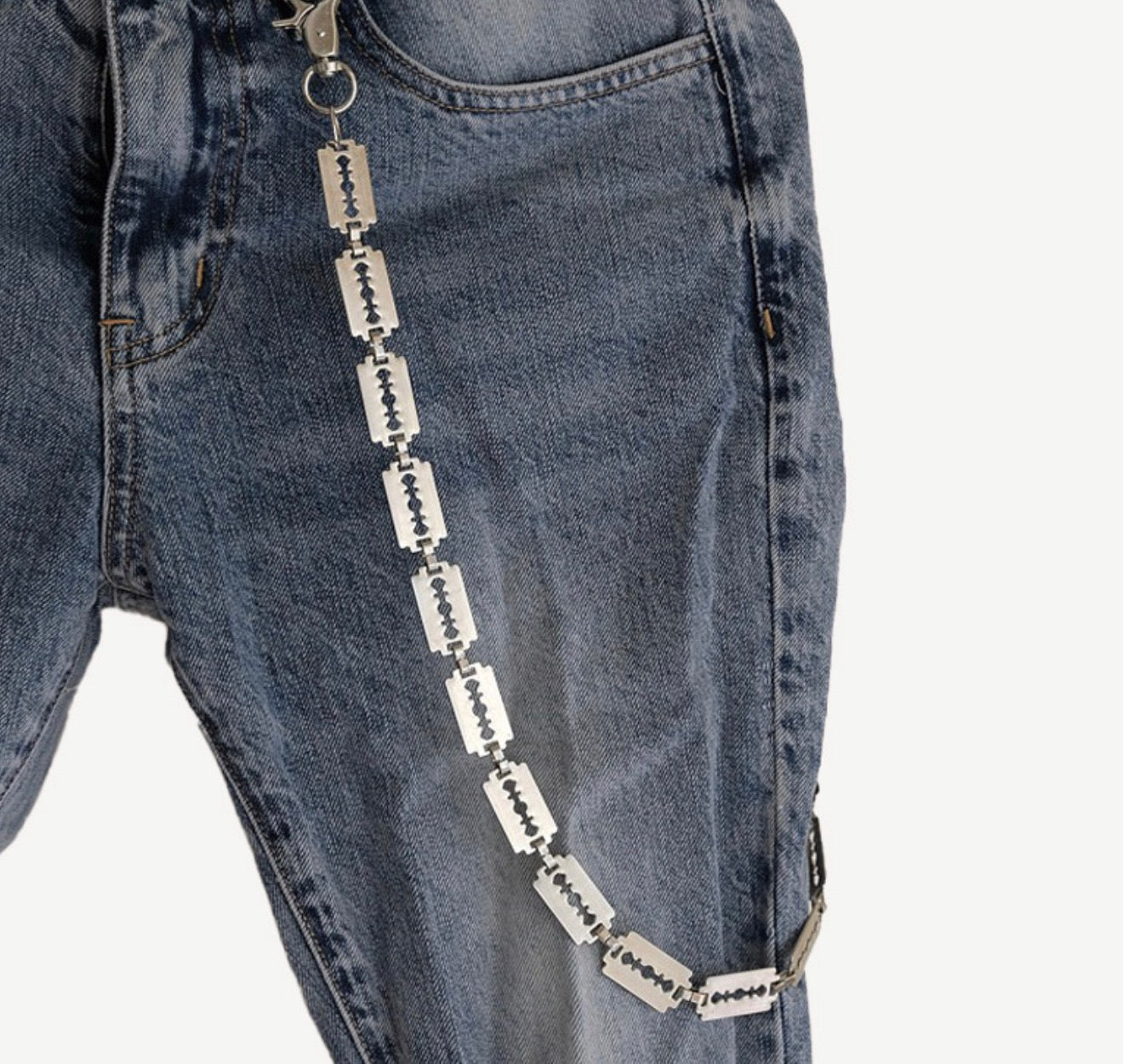 Razor Blade 72cm Chain