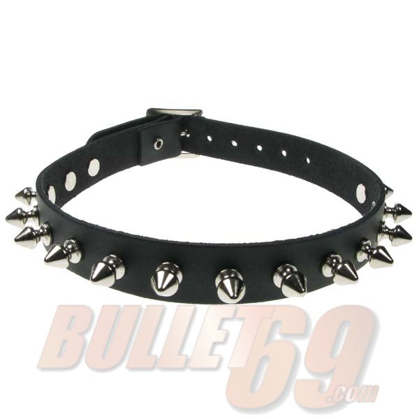 NB005- 1 Row Spike Leather Neckband / Leather Chocker