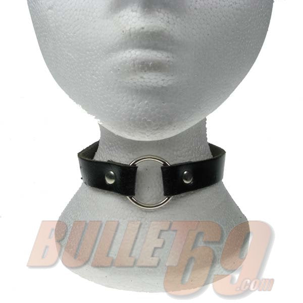 NB178 1 row black neckband with 1 small ring