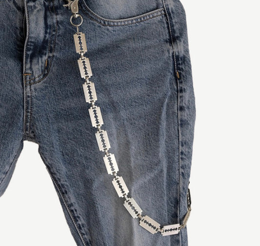 Razor Blade 72cm Chain