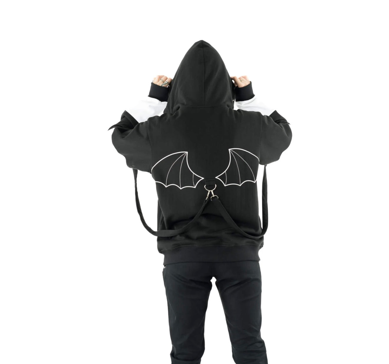 Noir hood ladies